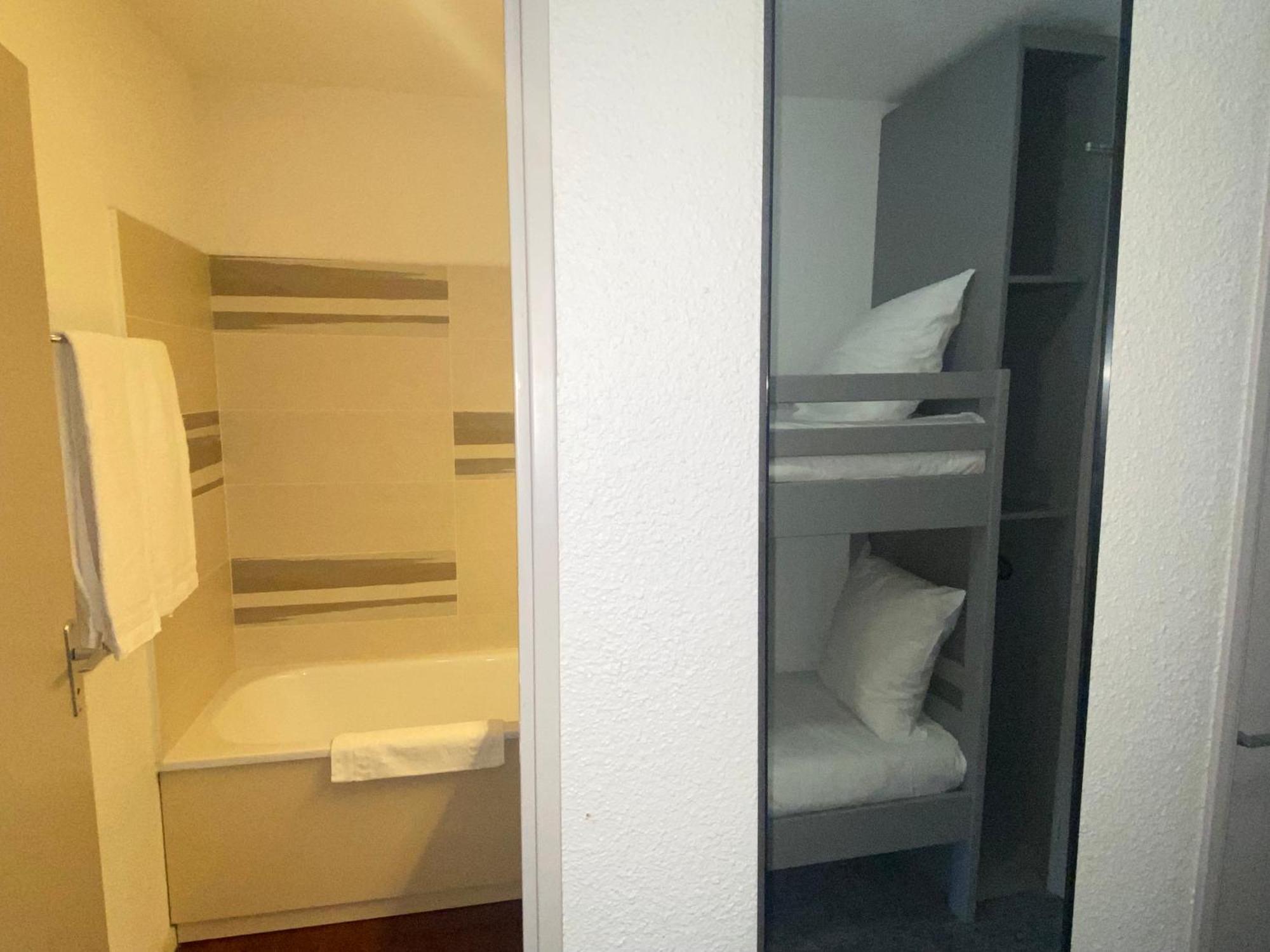 ดิ ออร์จินัล บูทิก โฮเทล แอดมิรัล เล ซาบล์-โดลอน Hotel เลส์ซาบล์-โดล็อนน์ ภายนอก รูปภาพ